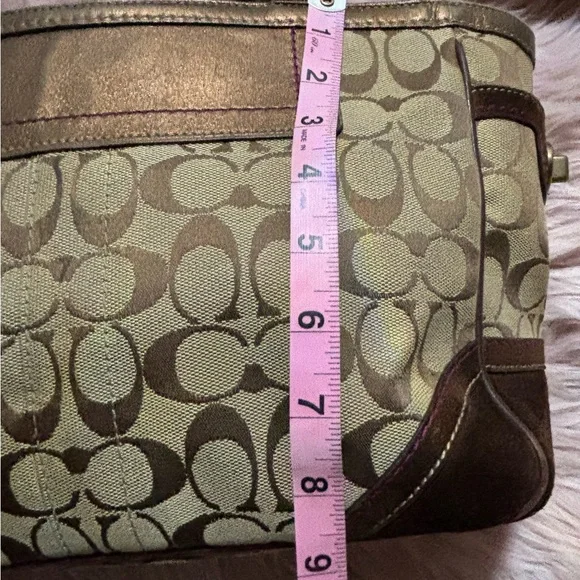 Coach Tan and Brown Signature Tote - Picture 15 of 16